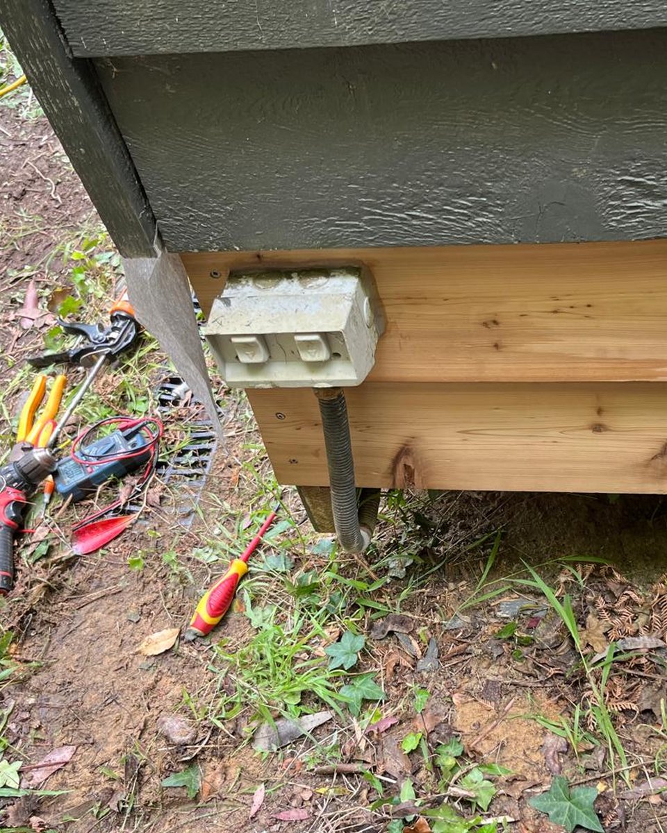 The corner cladding replaced with new timber
